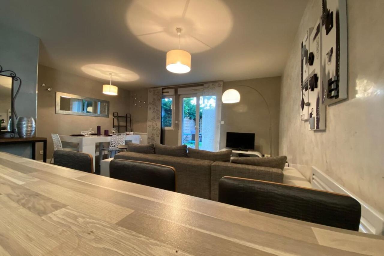 Bel Appartement Proche Tours Centre Bretonneau La Riche Екстериор снимка